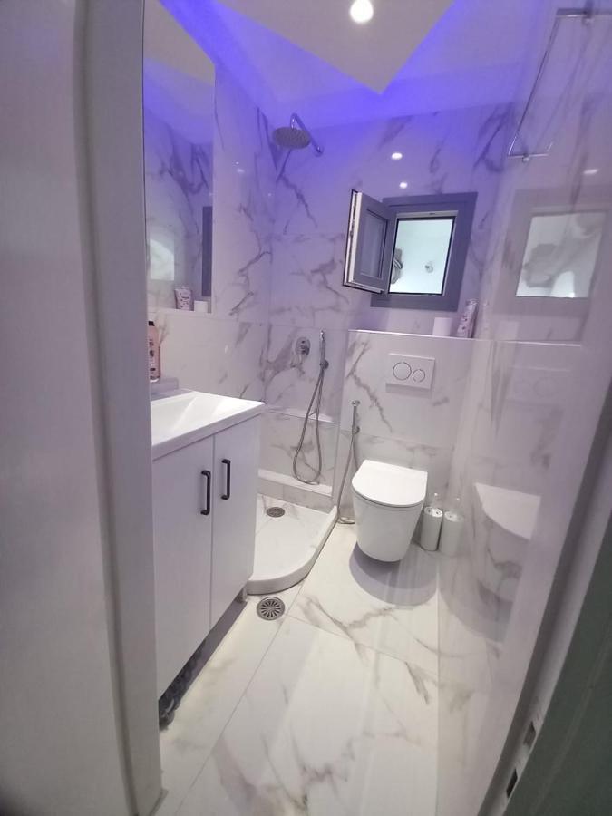 Apartment In The Centre For 4 People Naxos City 외부 사진