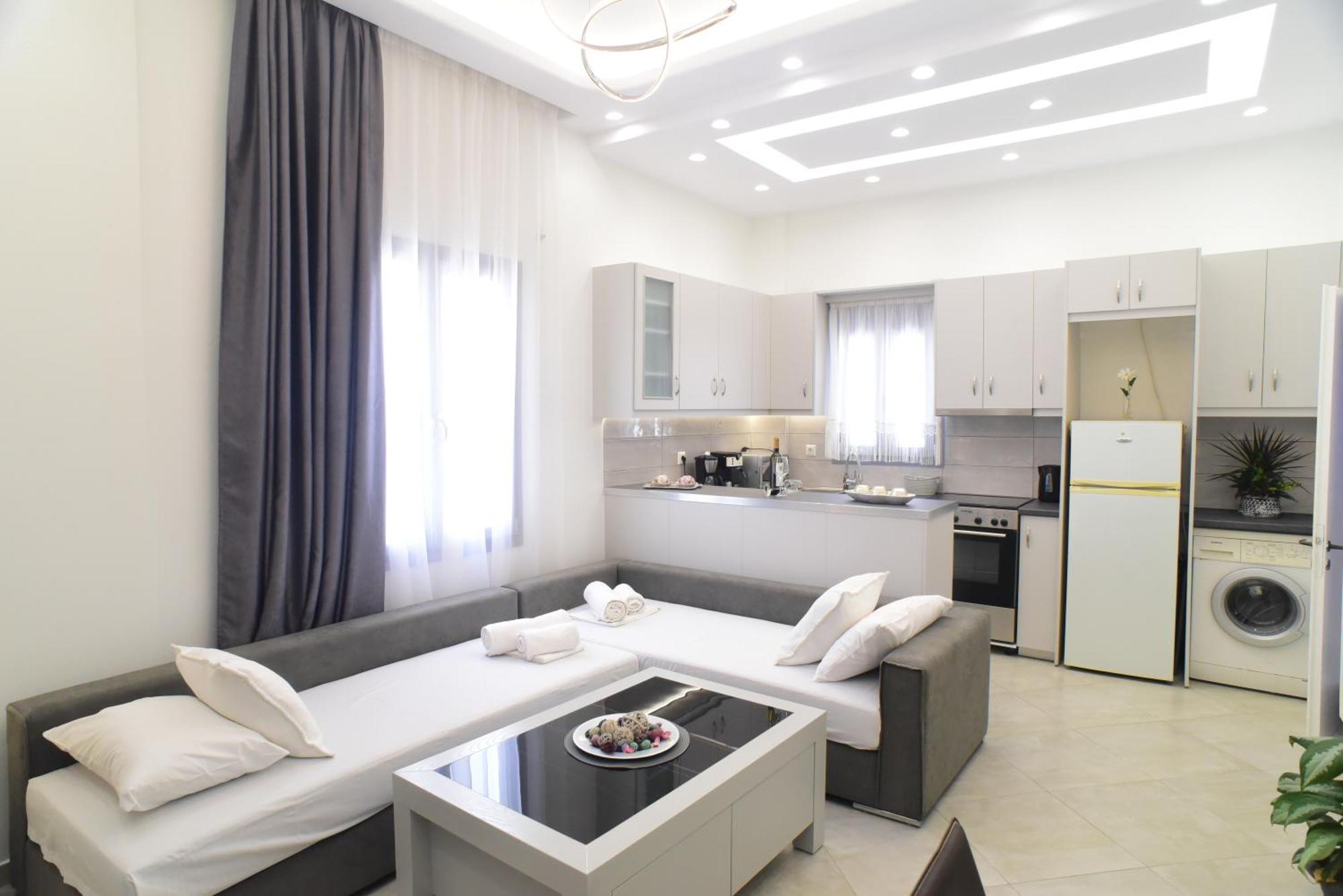 Apartment In The Centre For 4 People Naxos City 외부 사진