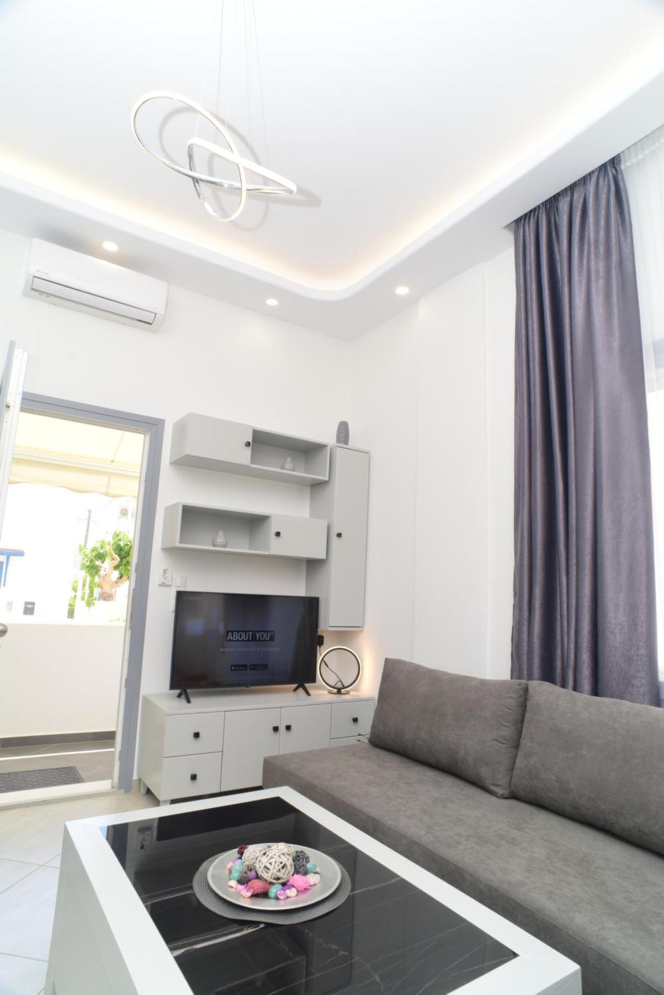 Apartment In The Centre For 4 People Naxos City 외부 사진